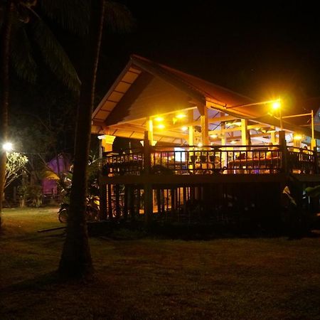 Hotel The Boathouse Ban Dondét Exteriér fotografie